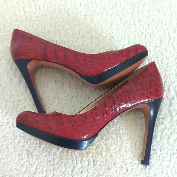 BCBGeneration "Tina" Red Croc Patent Leather Stiletto Pumps - Picture 4 of 8